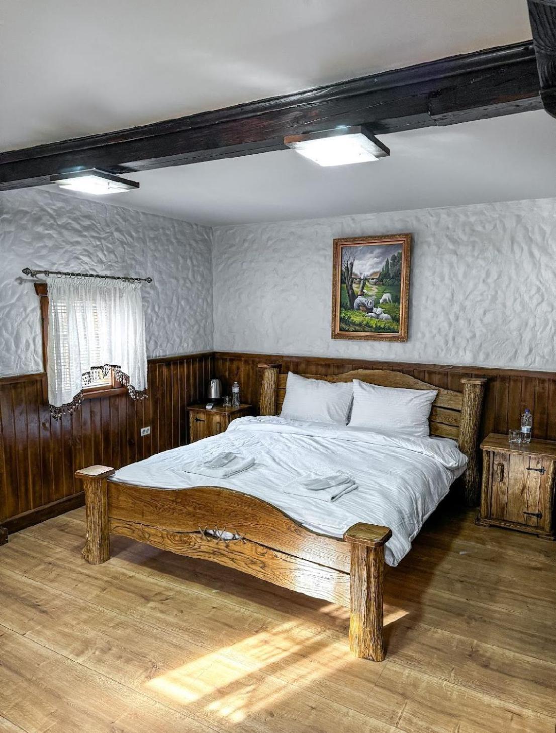 Orlyne Gnizdo Hotel Tjernivtsi Værelse billede